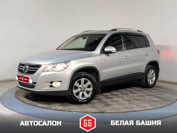 Volkswagen Tiguan 2011 Серебряный