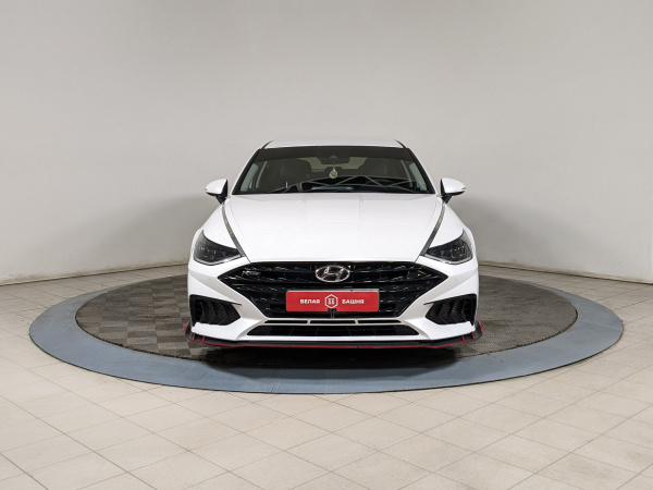 Hyundai Sonata 2019 Белый