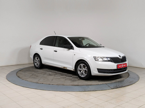 Skoda Rapid 2016 Белый