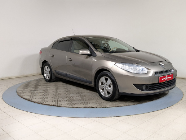 Renault Fluence 2011 Бежевый