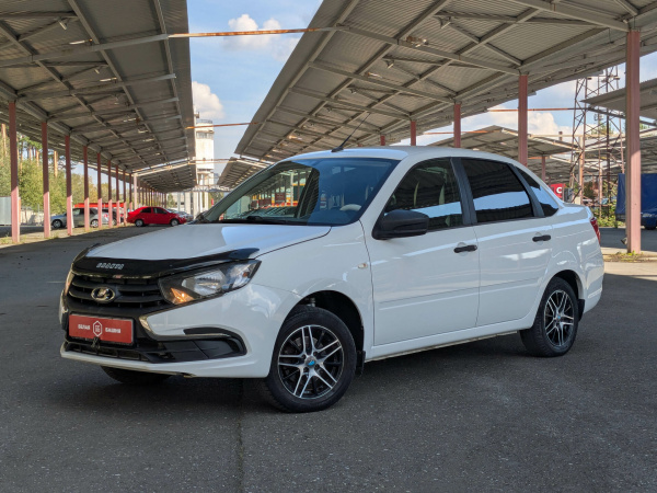 Lada (ВАЗ) Granta 2018 Белый