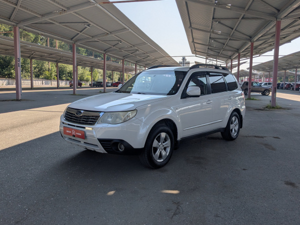 Subaru Forester 2008 Белый
