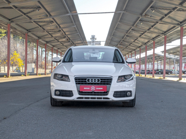 Audi A4 2011 Белый