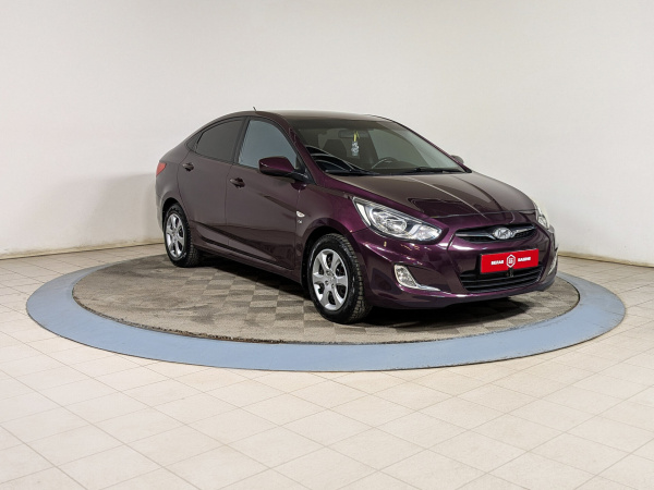 Hyundai Solaris 2013 Фиолетовый