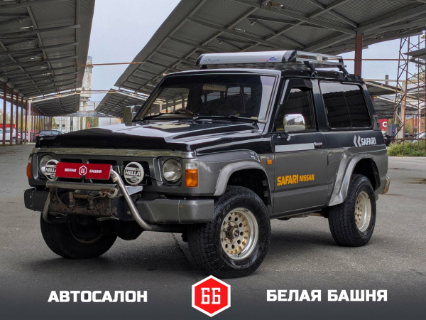 Nissan Safari 1992 Черный