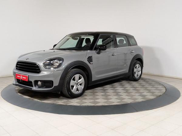 Mini Countryman 2018 Серый