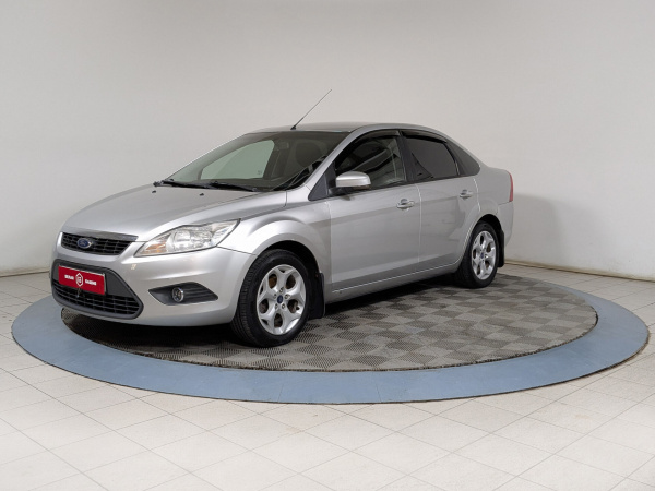 Ford Focus 2010 Серебряный
