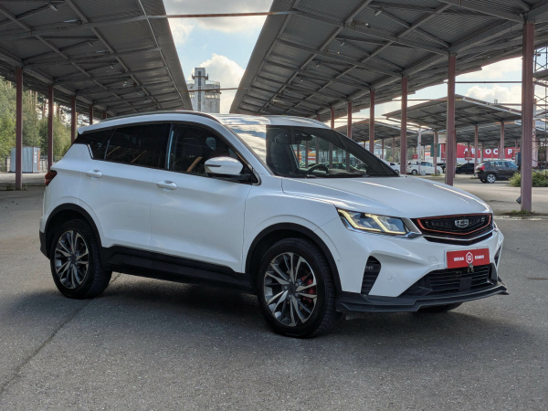 Geely Binyue 2019 Белый