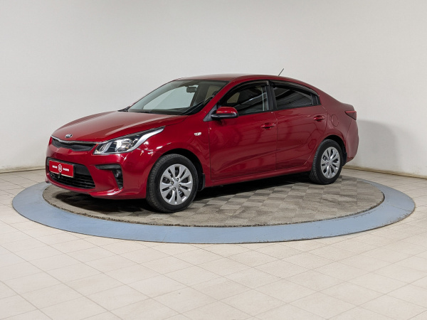 Kia Rio 2018 Красный