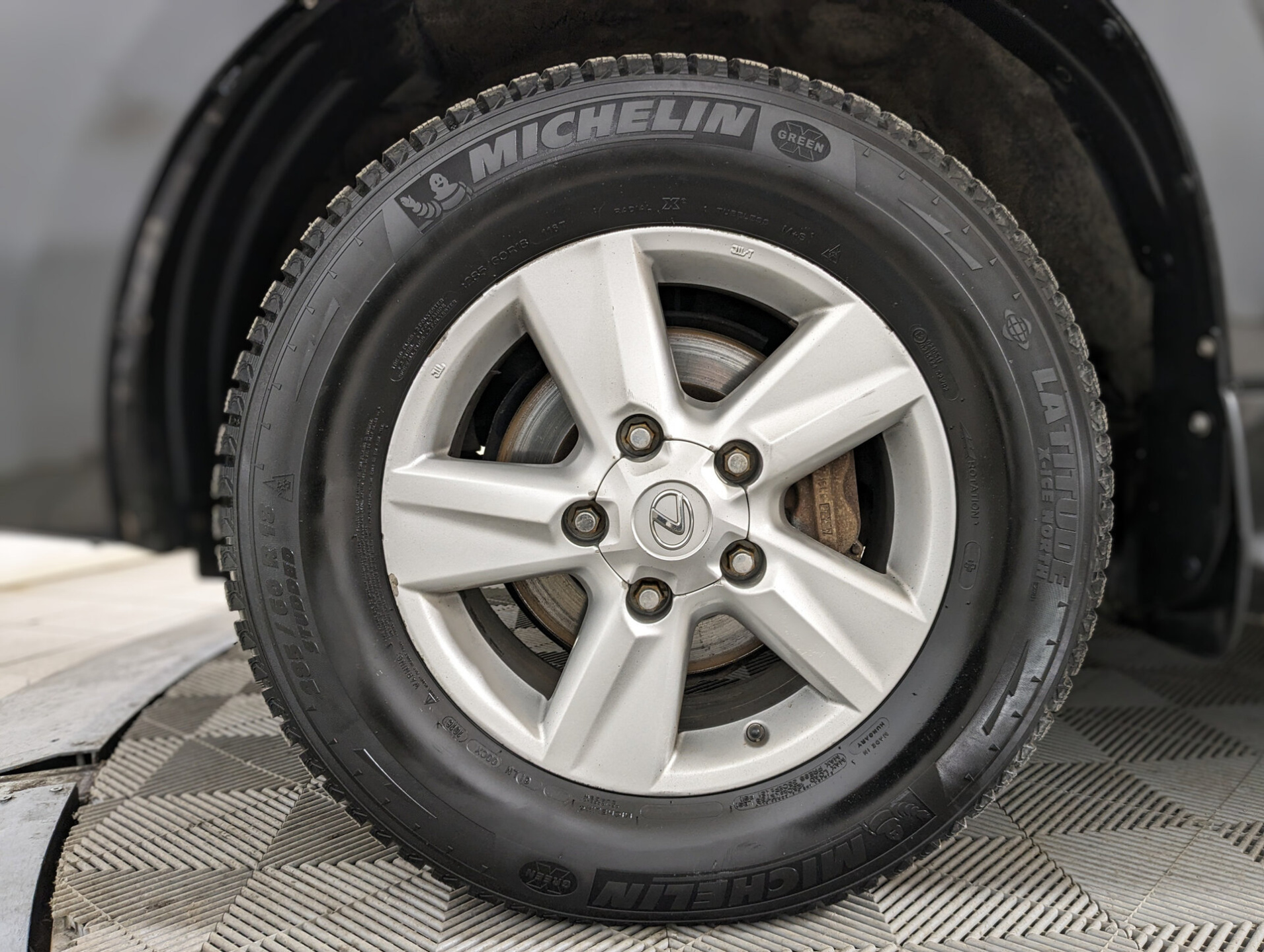 Lexus LX 2013 Черный