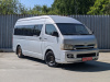 Toyota HiAce 2006 Серебряный
