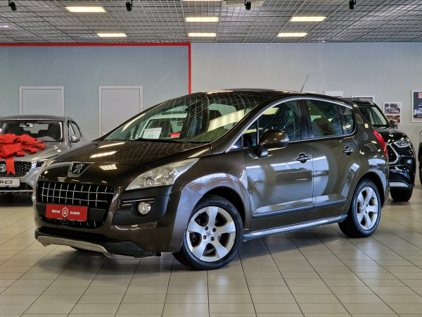 Peugeot 3008 2012 Коричневый