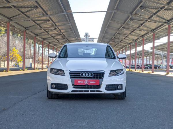 Audi A4 2011 Белый