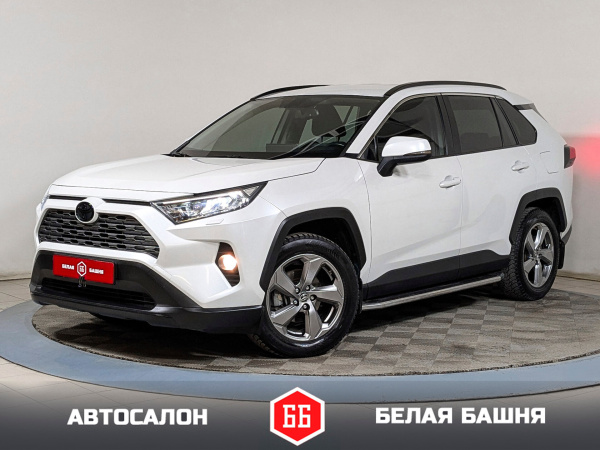 Toyota RAV4 2021 Белый