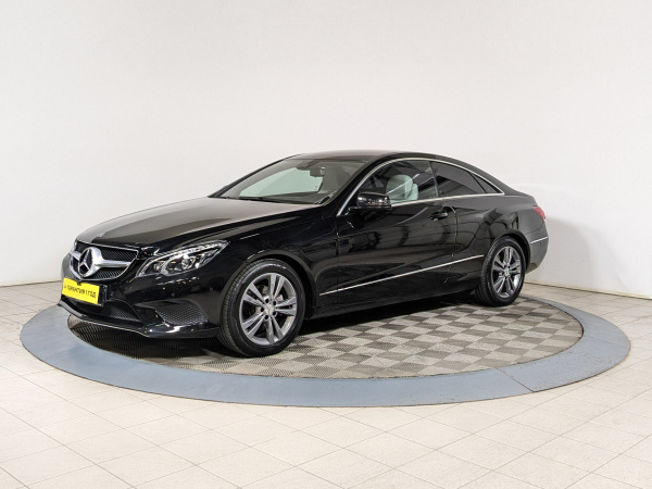 Mercedes-Benz E-Класс 2015 Черный