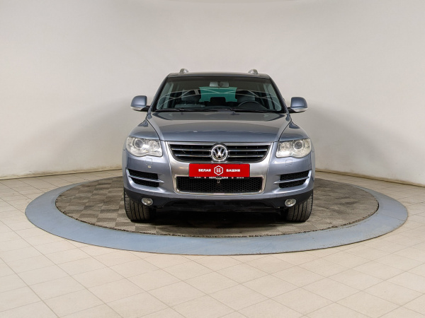 Volkswagen Touareg 2007 Серый