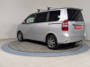 Toyota Noah 2011 Серебряный