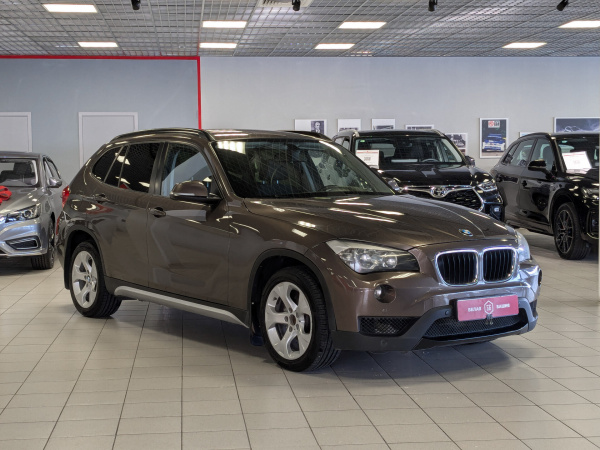 BMW X1 2012 Коричневый