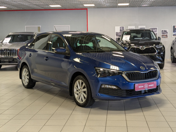 Skoda Rapid 2020 Синий