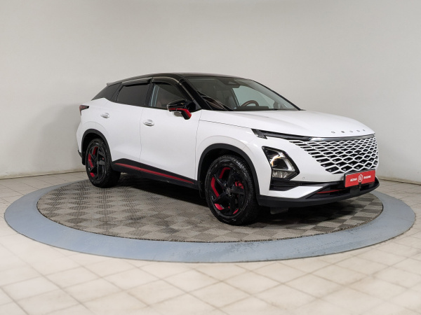 Omoda C5 2022 Белый