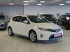 Toyota Auris 2013 Белый