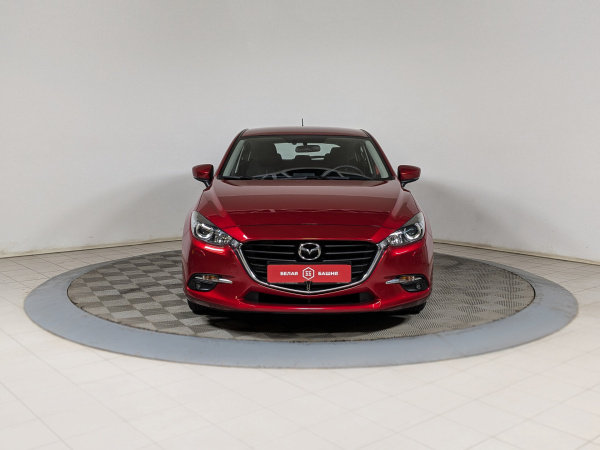 Mazda 3 2018 Красный