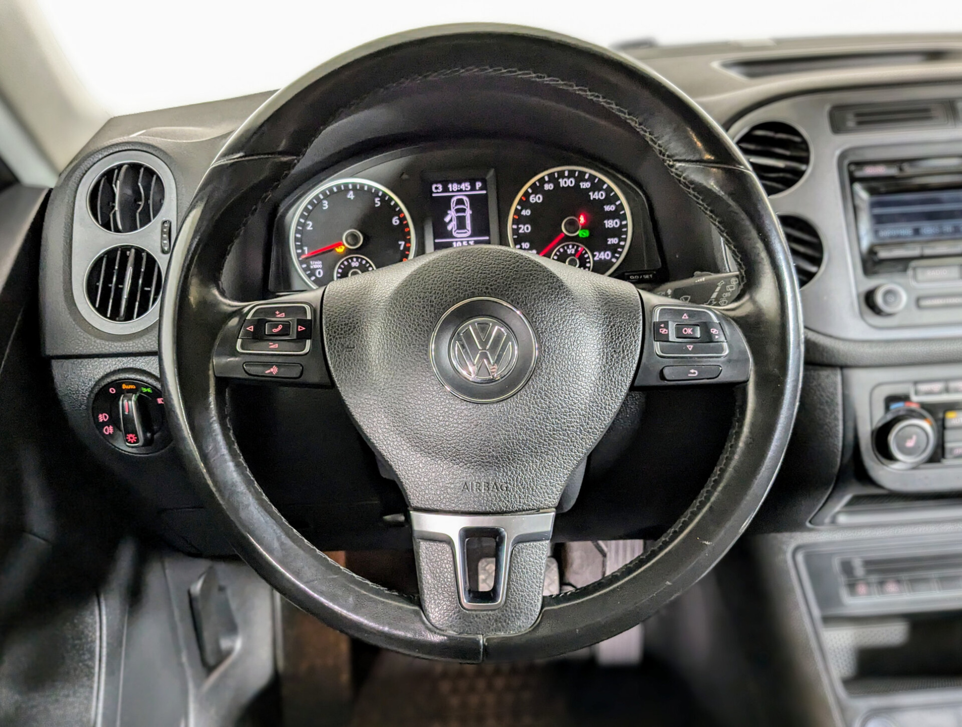 Volkswagen Tiguan 2014 Синий
