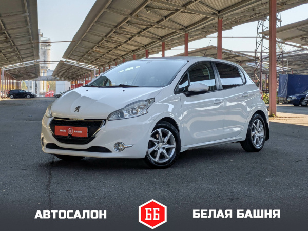 Peugeot 208 2013 Белый