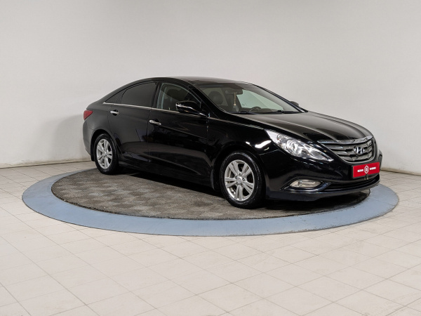 Hyundai Sonata 2010 Черный