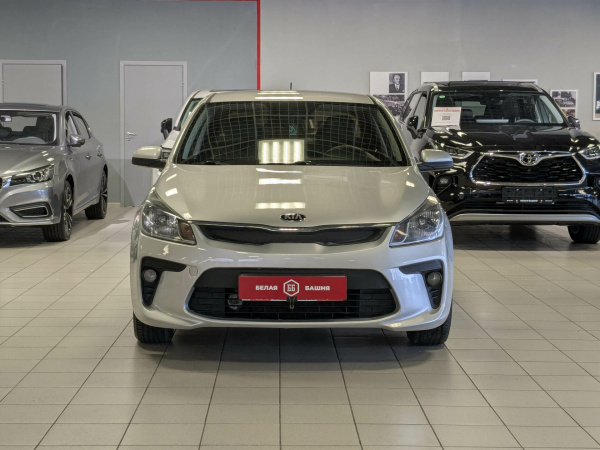 Kia Rio 2017 Серебряный