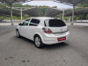 Opel Astra 2011 Белый