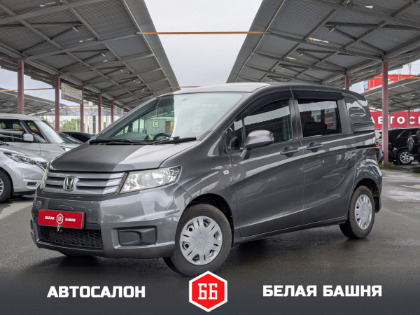 Honda Freed 2010 Серый