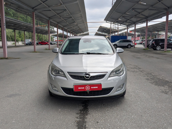 Opel Astra 2010 Серый