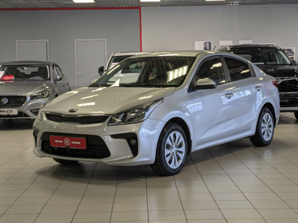 Kia Rio 2017 Серебряный