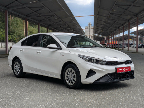 Kia Cerato 2022 Белый