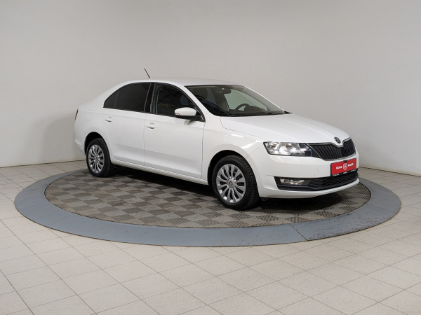 Skoda Rapid 2019 Белый