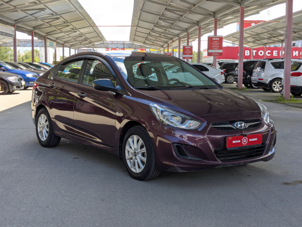 Hyundai Solaris 2011 Фиолетовый