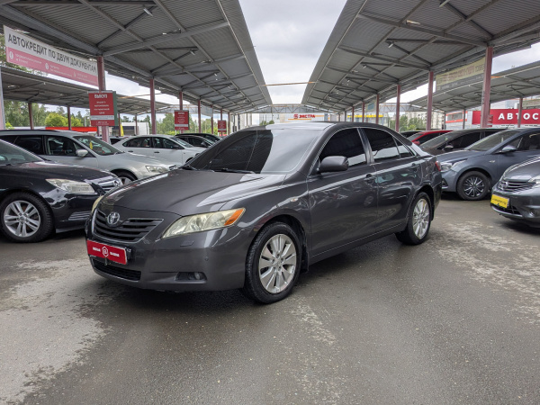 Toyota Camry 2008 Серый