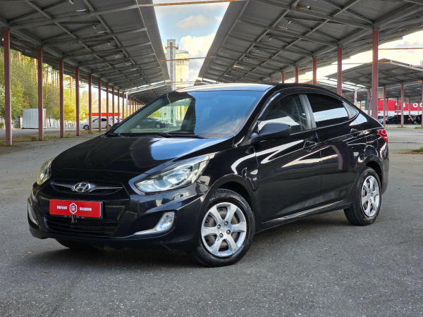 Hyundai Solaris 2013 Черный
