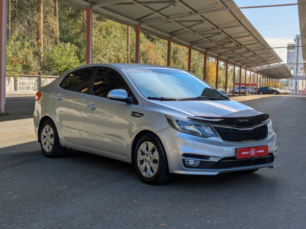Kia Rio 2015 Серебряный