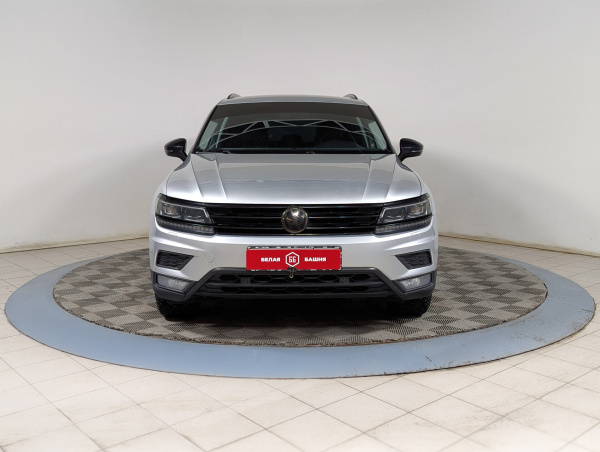 Volkswagen Tiguan 2017 Серебряный
