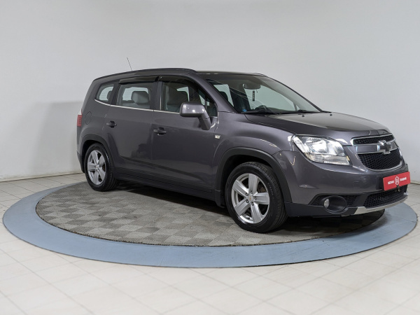 Chevrolet Orlando 2011 Серый