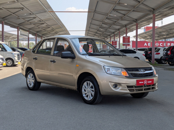 Lada (ВАЗ) Granta 2012 Бежевый