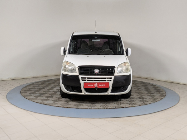 Fiat Doblo 2011 Белый
