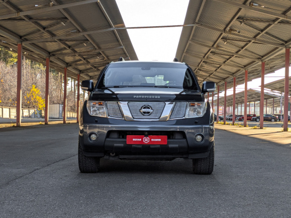 Nissan Pathfinder 2008 Синий