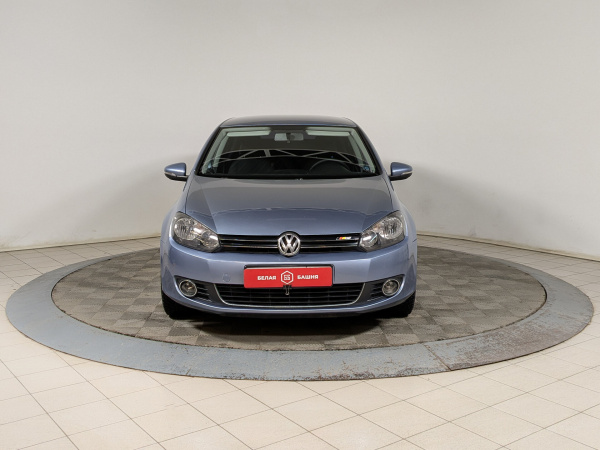 Volkswagen Golf 2011 Голубой