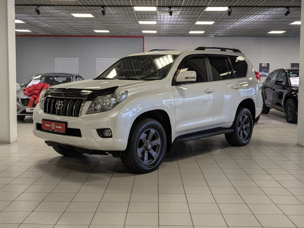 Toyota Land Cruiser Prado 2013 Белый