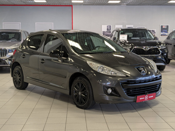 Peugeot 207 2010 Серый