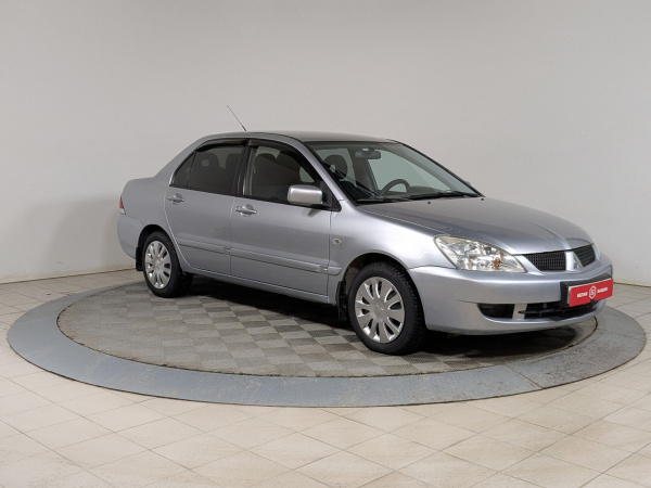 Mitsubishi Lancer 2005 Серебряный