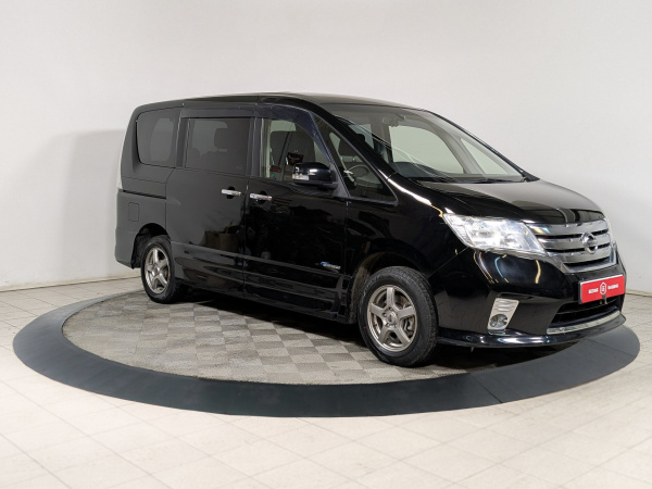 Nissan Serena 2013 Черный
